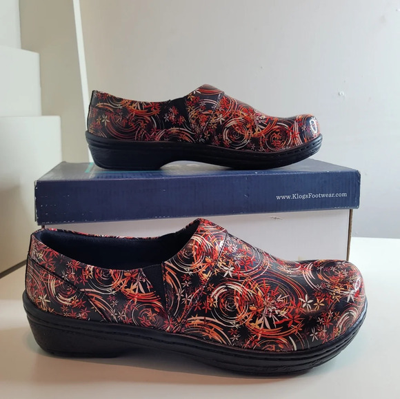 Klogs Footwear Mission Clog Pin Drop Patent Leather Size Women's 9.5 NEW in Box - Picture 2 of 12